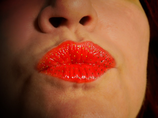 nude lipstick