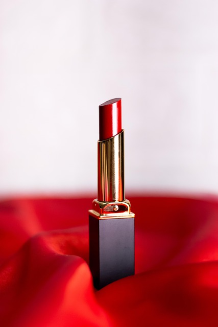 nude lipstick