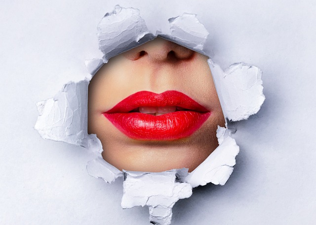 vermouth lipstick, vermouth beauty