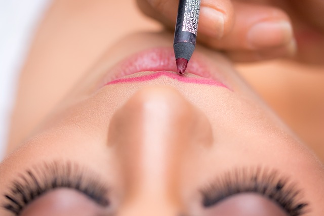 vermouth lipstick, vermouth beauty