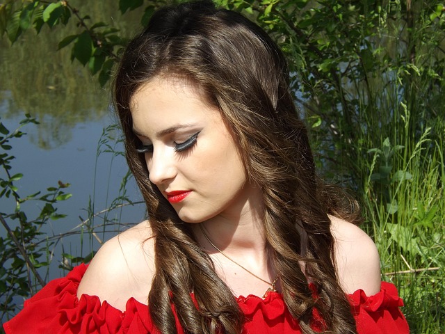 red lipstick