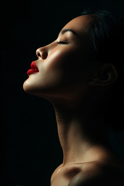 red lipstick