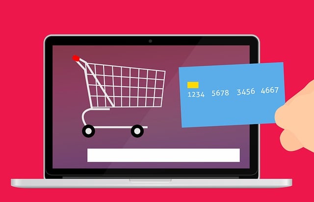 ecommerce-chatbots-640x480-69302615.jpeg