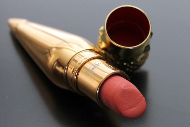 lipstick-640x480-66340315.jpeg