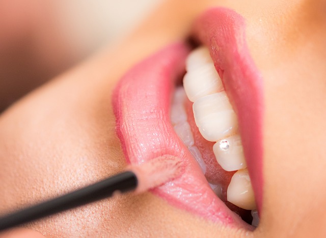 nude lipstick
