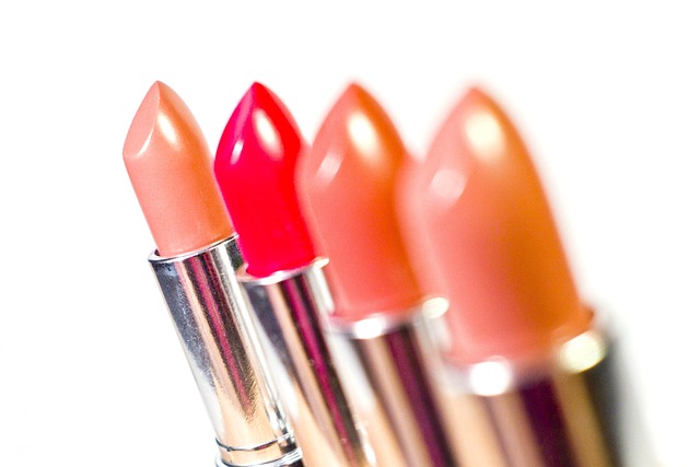 organic-lipstick-640x480-52482097.jpeg