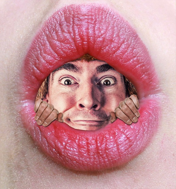 tinted-lip-balm-640x480-29036268.jpeg