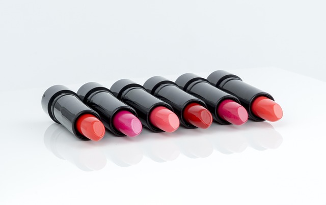 vermouth-lipstick-vermouth-beauty-640x480-32092969.jpeg