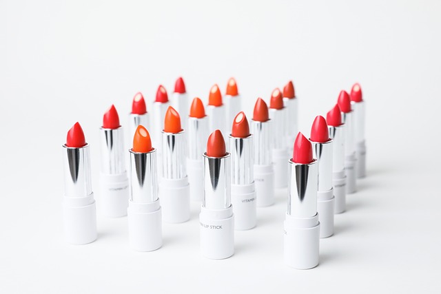 vermouth-lipstick-vermouth-beauty-640x480-34878039.jpeg