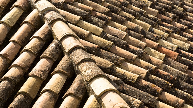 roofing-contractors-that-finance-640x480-77280827.jpeg